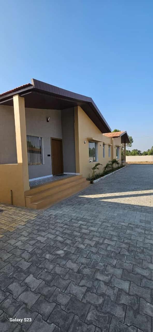 Shree Jalaram Resort Kodāe المظهر الخارجي الصورة