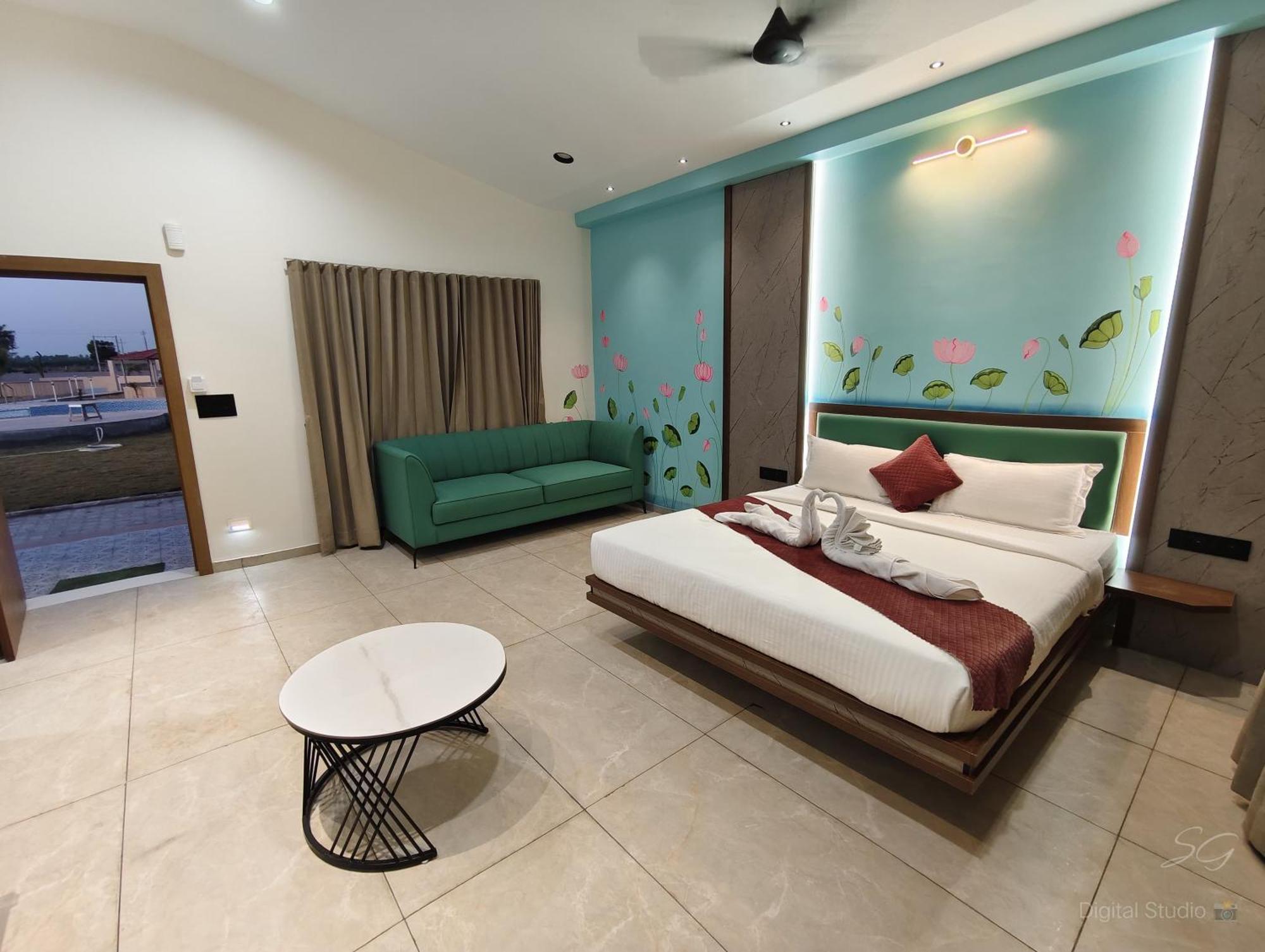 Shree Jalaram Resort Kodāe المظهر الخارجي الصورة